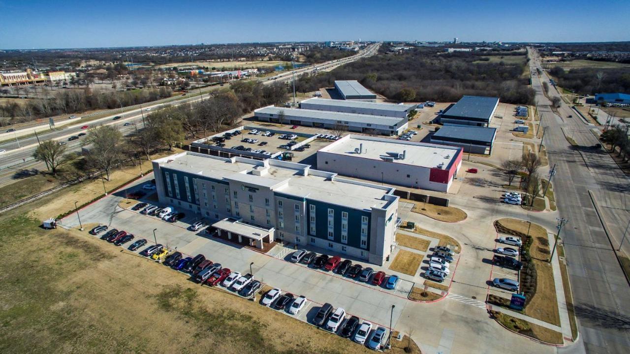 Woodspring Suites Dallas Plano Central Legacy Drive エクステリア 写真